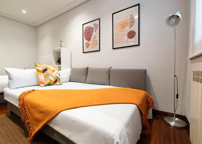 Apartment El Loft De Castrelos Con Parking